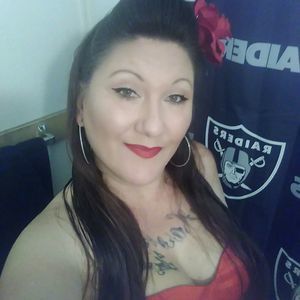 Meet your Posher, Suzie